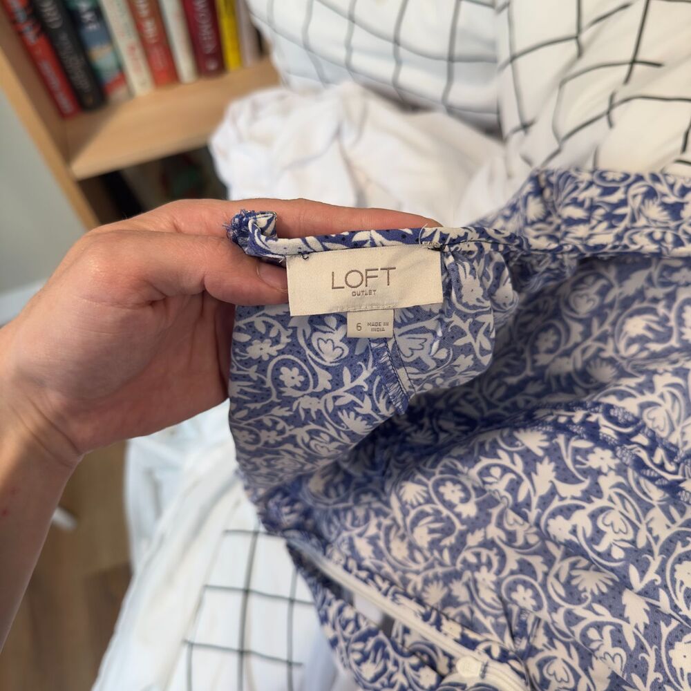 LOFT Outlet Blue & White Floral Midi/Maxi Dress – Size 6 - Picture 5 of 5